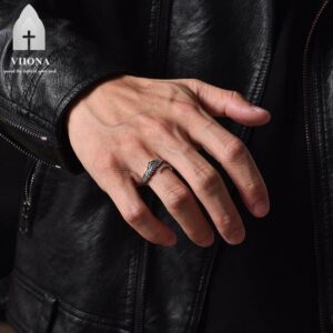 Viiona 999 Silver Angel Wings Guardian Ring
