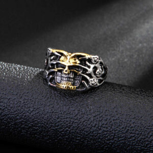 Smiling Skull Ring (Steel)